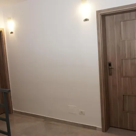 Гостевой дом Pensiunea Casid 3*
